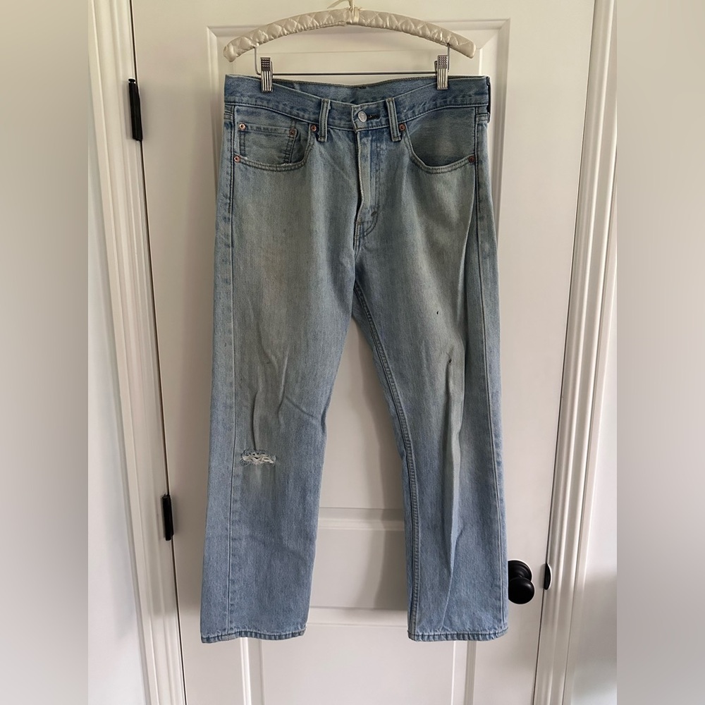 Levi's Men's Classic Light Blue Straight Jeans